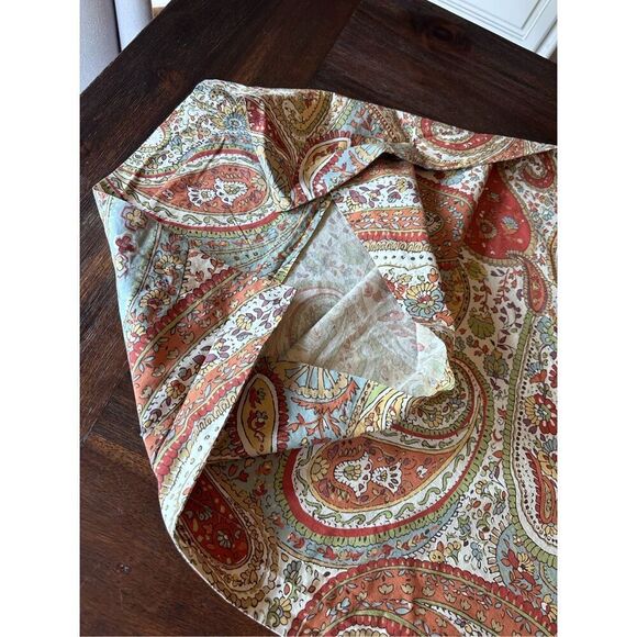 Pottery barn, Harper Paisley, standard shams - Picture 6 of 8